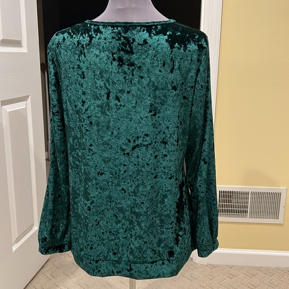 Ladies long sleeve top - Picture 6 of 7